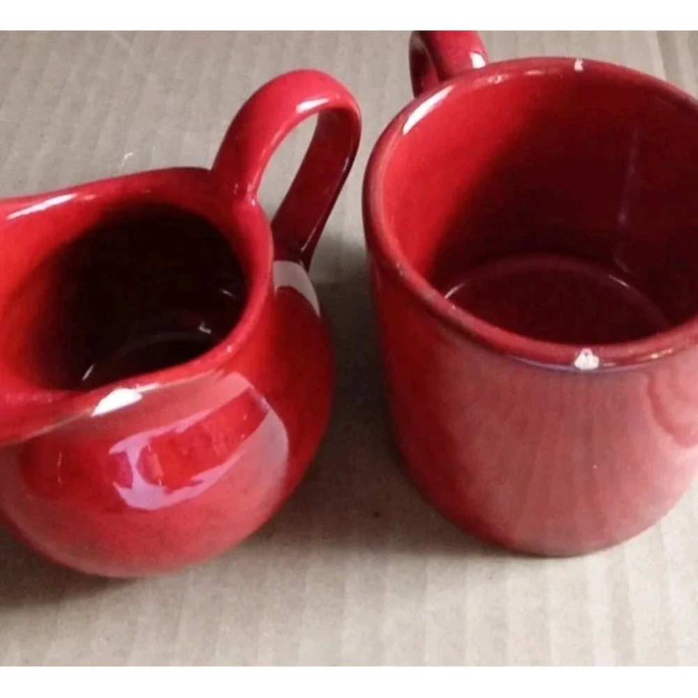Red Ceramic Coffee Set,‎ 5Cups, Creamer, Sugar Bowl and Lid Included